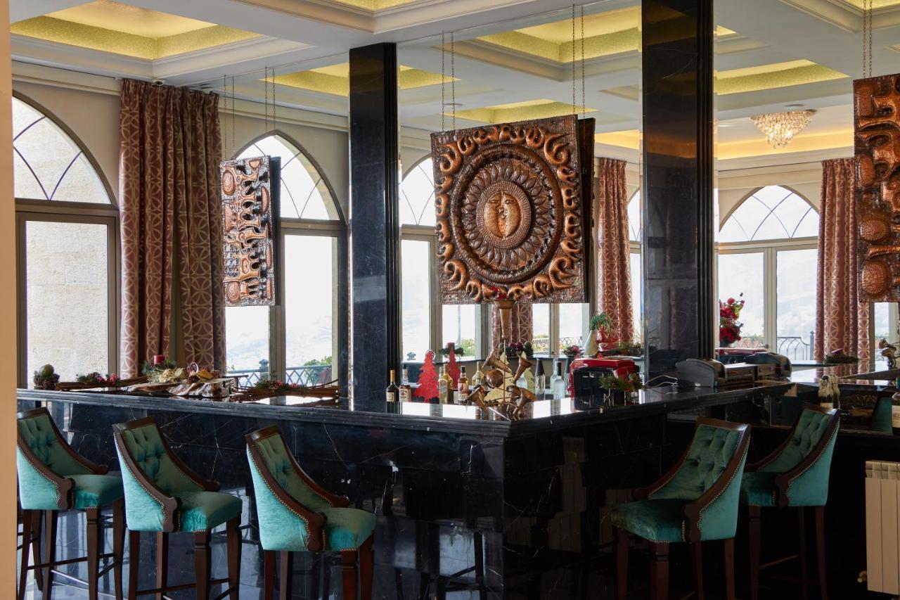 Cherry Blossom Boutique Hotel Bhamdoun Bagian luar foto