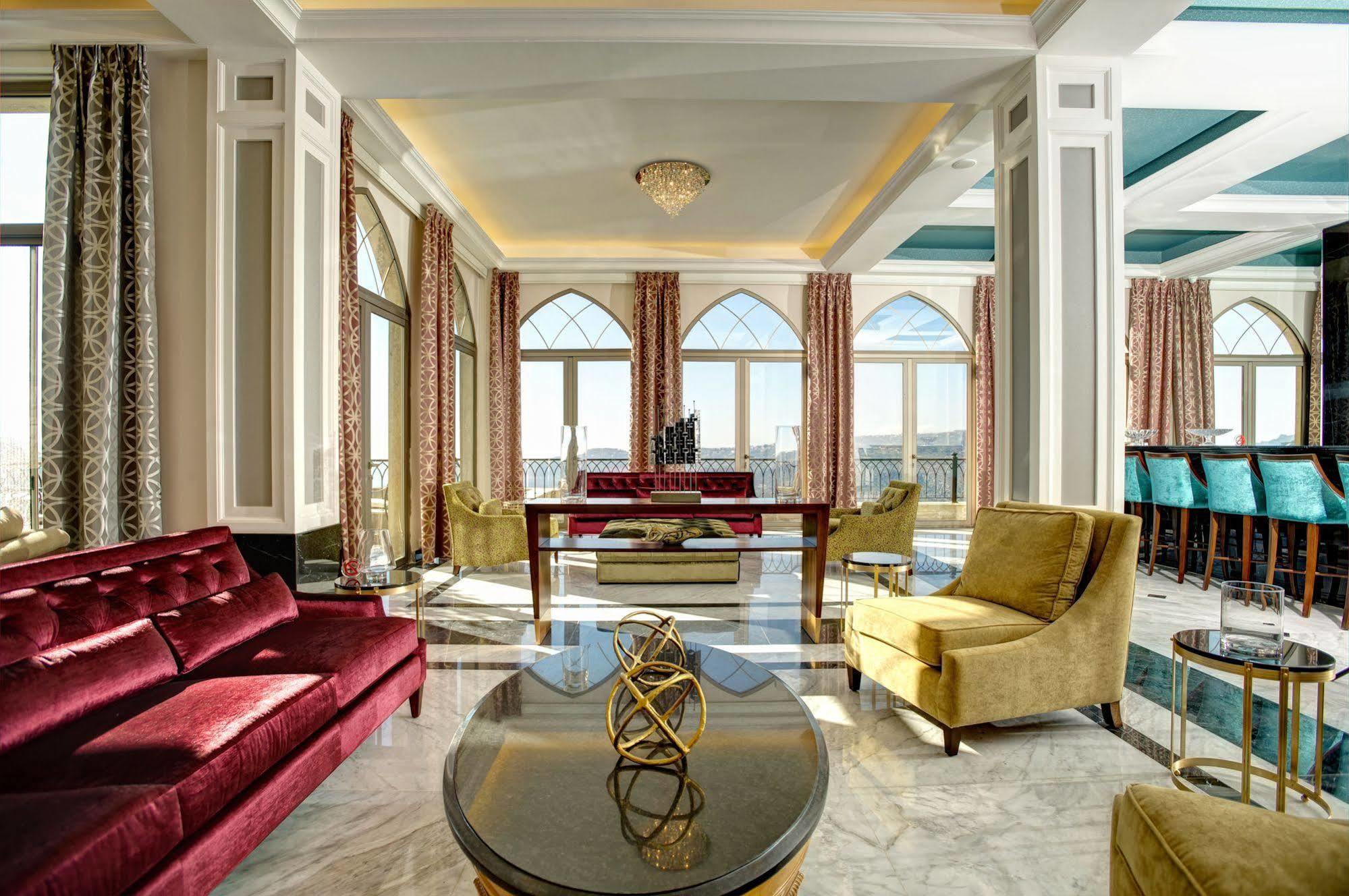 Cherry Blossom Boutique Hotel Bhamdoun Bagian luar foto